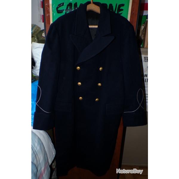 ARMEE DE L'AIR : MANTEAU EN LAINE BLEU MARINE  ,TAILLE CIVILE TAILLE L , BON  ETAT VOIR PHOTOS . POU