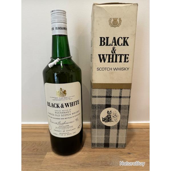WHISKY BLACK & WHITE BUCHANAN�S BLENDED OLD SCOTCH WHISKY  75cl. (datant p�riode ~1970)