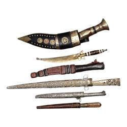 LOT COUTEAUX provenance diverses