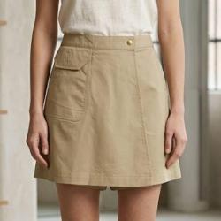 MAYFLOWER MARILOU1 Jupe short en coton stretch pour un confort et un style urbain absolus