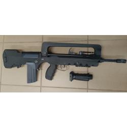 r&eacute;plique Famas F1 EVO AEG cybergun