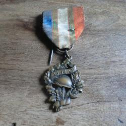 m&eacute;daille UNC union des combatants 14.18