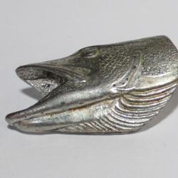 Pin's &eacute;tain "Th&egrave;me poisson": T&ecirc;te de Brochet