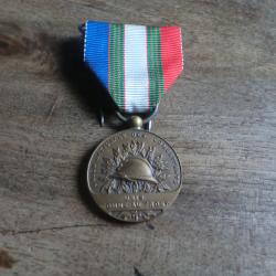 m&eacute;daille  union nationale des combatants