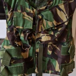 surveste arm&eacute;e britannique