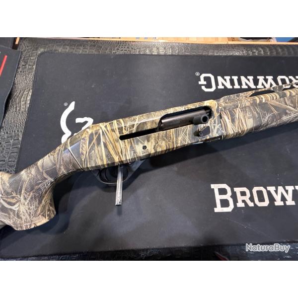 SEMI AUTO STOEGER M3500