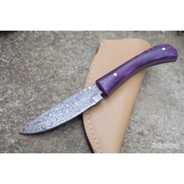 Couteau Skinner de Poche Lame Acier Damas 256 Couches Manche Purple Etui Simili Fab Artisanale
