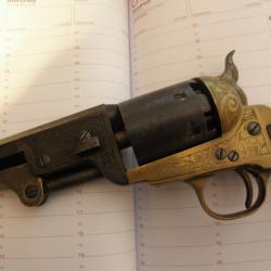 r&eacute;volver &agrave; poudre noir colt navy sh&eacute;rif