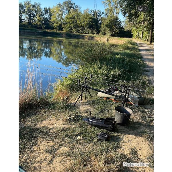 Lot mat�riel p�che � la carpe