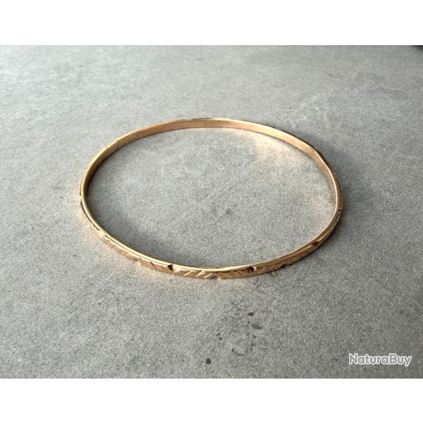 Jonc en or martel� 14 carats - 20 cm - 9,79 g - bracelet