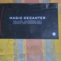 1� sans prix de r&eacute;serve service &agrave; d&eacute;canter le vin de luxe