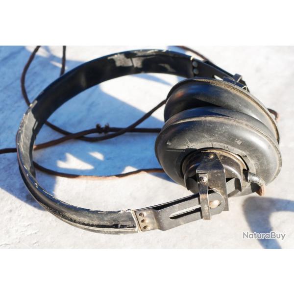 �couteurs pour tankiste blind� troupe d'occupation en Normandie LIS26SAK001