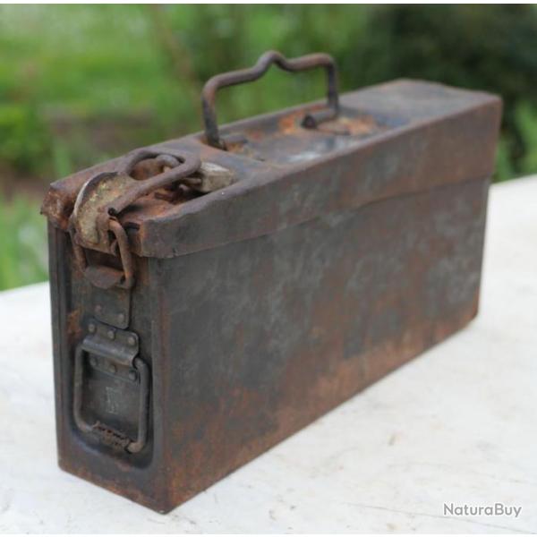 Caissette MG Patronenkasten mle 15/34 m�tal avec modification cadenas - LB22MG001