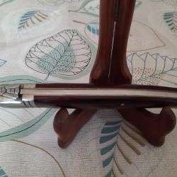 Grand Laguiole David jamais utilis&eacute;.