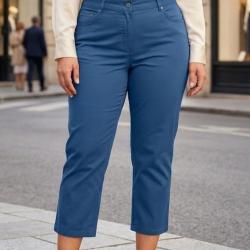 Pantacourt STRETCH Bleu Indigo en coton le confort d une coupe ajust&eacute;e