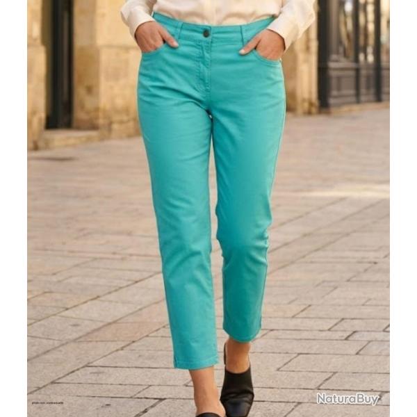 Pantacourt STRETCH Vert Menthe en coton : la fra�cheur et le confort extensible 42