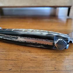 Superbe  couteau " OCEAN"  corne de b&eacute;lier .