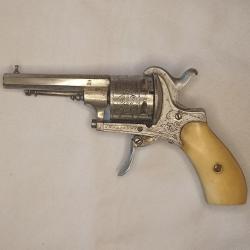 R&eacute;volver type Lefaucheux export USA 1885 XIX&egrave;me