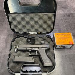 Glock 17 Gen 2 avec point rouge Vectoroptics