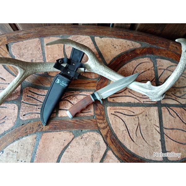 COUTEAU DE CHASSE SURVIE