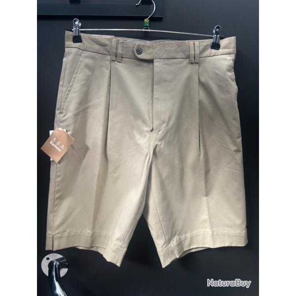 Tres beau short neuf Barbour beige taille 42 a vendre aux ench�res destockage chasse amrmurerie