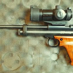 Pistolet CROSMAN 2300 T 4,5 mm et accessoires