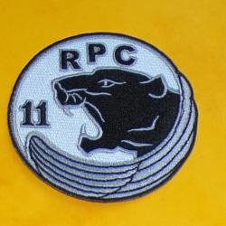 TISSU PATCH :  11&deg; REGIMENT  PARACHUTISTES  DE CHOC  , DIAMETRE 7,5 CM , BON ETAT VOIR PHOTO . POUR