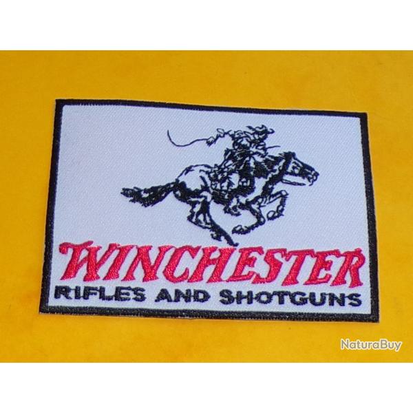 TISSU PATCH : WINCHESTER RIFLES AND SHOTGUNS  , DIAMETRE 9,5 CM , BON ETAT VOIR PHOTOS . POUR TOUT R