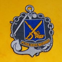 TISSU PATCH : FUSILIERS MARINS , DIAMETRE 9 CM , BON ETAT VOIR PHOTOS . POUR TOUT RENSEIGNEMENT ME C