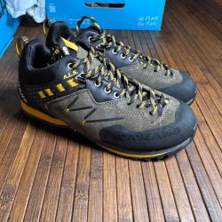 Kayland VITRIK GTX Hiking shoe Homme DARK GREEN OCHER taille  EU 40  DESTOCKAGE