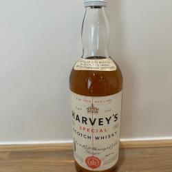 whisky Harvey's Special - The Thin Red Line. (Bouteille vintage p&eacute;riode  1960s) 75cl/40%