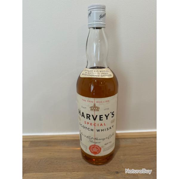 whisky Harvey's Special - The Thin Red Line. (Bouteille vintage p�riode  1960s) 75cl/40%