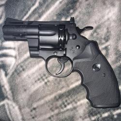 Pack pr&ecirc;t &agrave; tirer Revolver Colt Python 2.5" Co2 plombs et bbs 4.5mm.
