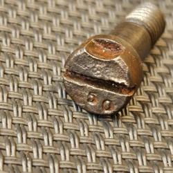 Vis de boitier courte pour Mauser 98k (f ) num&eacute;ro 50