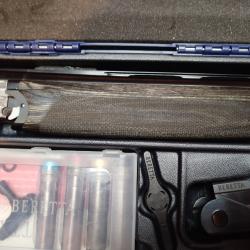 Fusil BERETTA 688 Black Sporting B-Fast cal.12/76 canons 76 cm 5 chokes - mallette