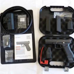 Glock 17 Gen 3 - 9x19 - Pack complet + accessoires - Excellent &eacute;tat