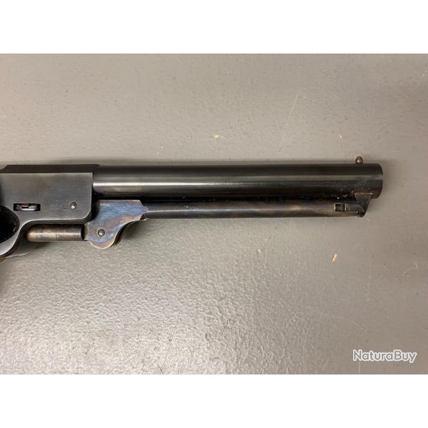 Revolver UBERT Poudre Noire model Colt 1861 NAVY calibre 44 avec sa mallette de transport