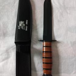 Couteaux type camillus comm&eacute;morative 70 &eacute;me anniversaire