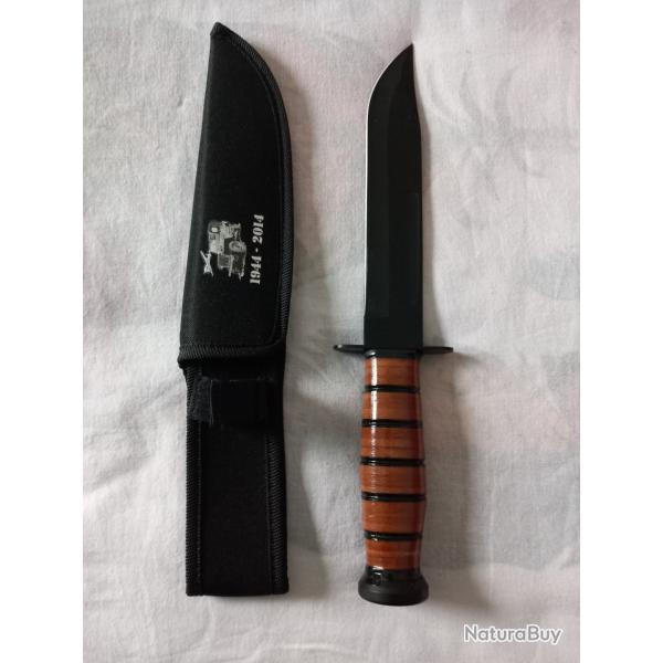 Couteaux type camillus comm�morative 70 �me anniversaire