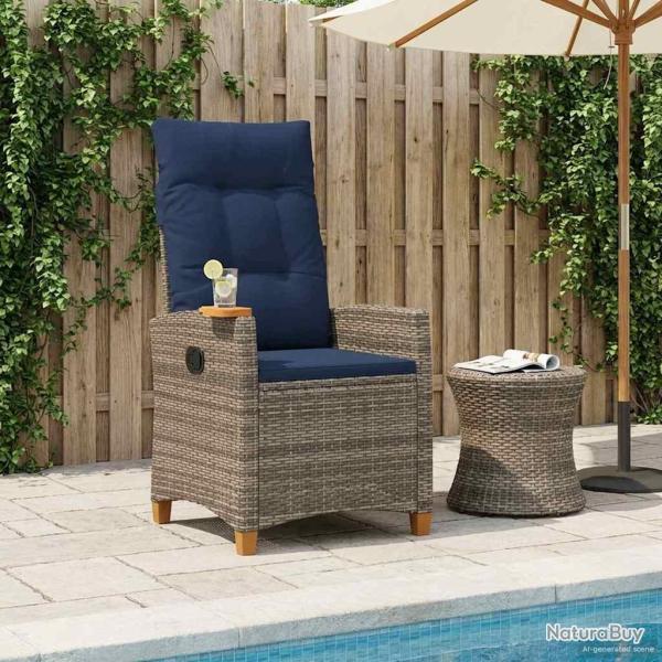 Chaise inclinable avec plateau � th� 62 x 64 x 112 cm polyrotin