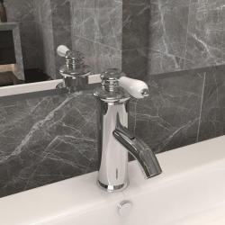 Robinet de lavabo de salle de bain Finition chrom&eacute;e 130x180 mm