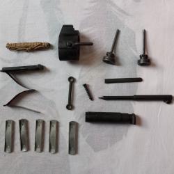 Lot de pi&egrave;ces d&eacute;tach&eacute;es pour mas 36