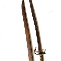 Ancienne Ba&iuml;onnette Sabre Fran&ccedil;aise Chassepot compl&egrave;te sortie de Grenier