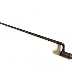 Ancienne Ba&iuml;onnette &agrave; douille pour fusil ancien