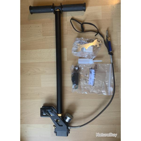 POMPE manuelle  PCP POWAIR 300 bars