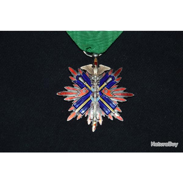 ETOILE DU GOLDEN KITE-MILAN D'OR-5� CLASSE-ORDRE DU JAPON CREE EN 1890-ABOLI EN 1947