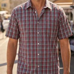Chemise manches courtes CHALLENGER B3103A : la coupe confort au repassage facile 39/40