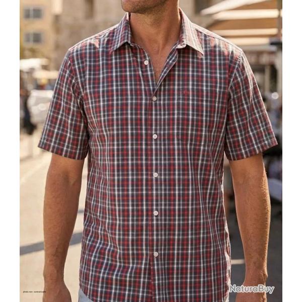 Chemise manches courtes CHALLENGER B3103A : la coupe confort au repassage facile 39/40