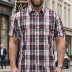 K-DRAN TOCADE9 - Chemise manches courtes Bordeaux pour homme : confort et style infroissable 43/44