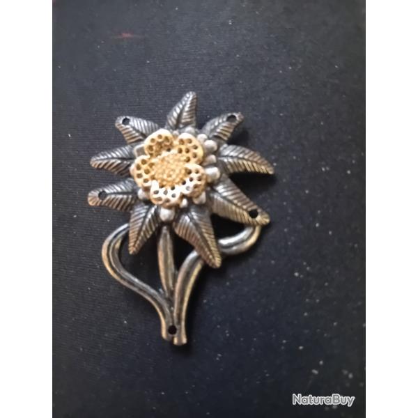 Broche militaire